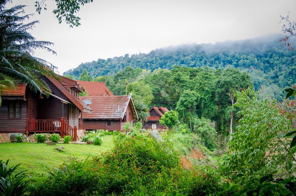 Hotel Mutiara Taman Negara Kuala Tahan Exterior foto