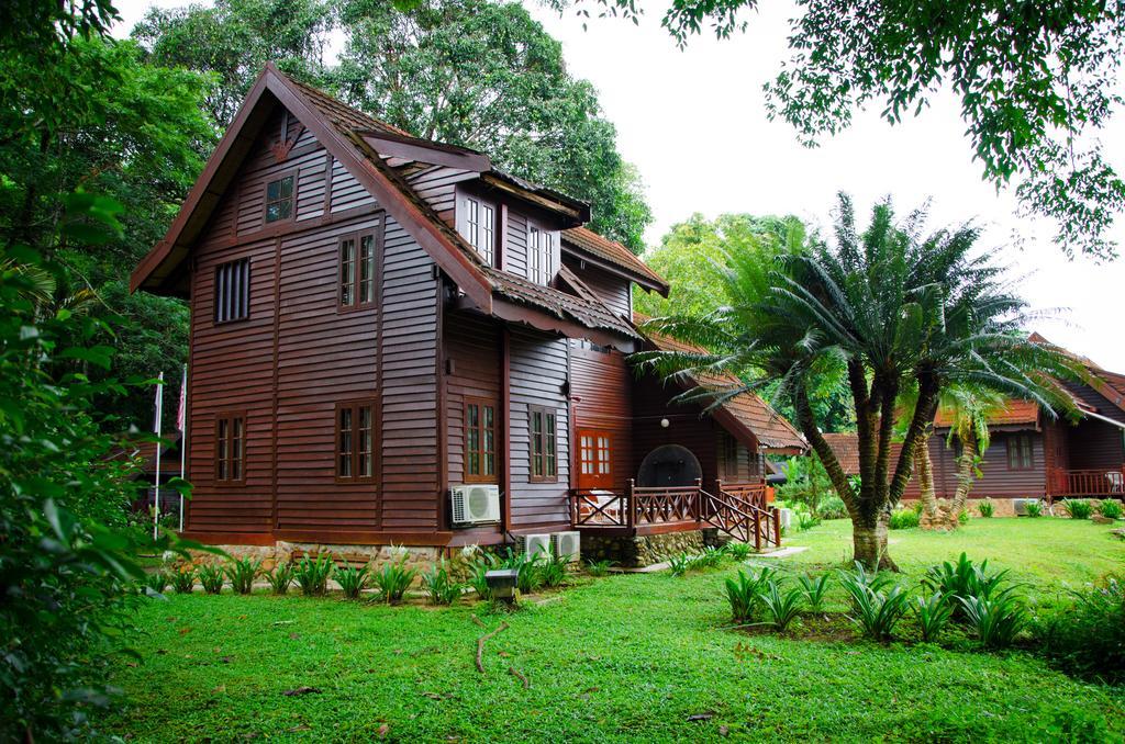 Hotel Mutiara Taman Negara Kuala Tahan Exterior foto