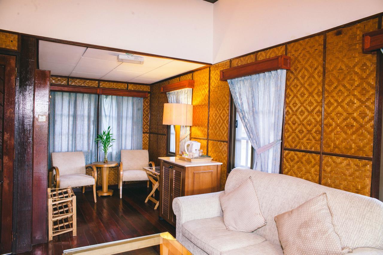 Hotel Mutiara Taman Negara Kuala Tahan Exterior foto